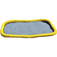 Small Ultra-Filter Pad, 0.8 US gal. Capacity, 2.5' W x 2' L x 3" H, Foam Wall St. Lawrence Industrial & Safety Supply