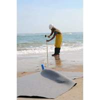 Ultra-Oil Blanket&reg; Kit, Hazmat/Oil Only/Universal, 120" x 60", 8.3 US gal. Absorbancy St. Lawrence Industrial & Safety Supply