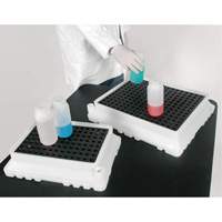 P4 Ultra-Spill Tray&reg;, 17" L x 21" W x 4" H, 2.9 US gal. Spill Capacity St. Lawrence Industrial & Safety Supply