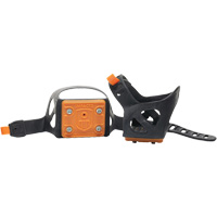 Crampons cibl&eacute;s pour traction sur glace St. Lawrence Industrial & Safety Supply