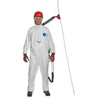 Combinaison jetable compatible avec harnais, Petit, Blanc, Tyvek 500 St. Lawrence Industrial & Safety Supply