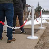 Bicolour Plastic Barrier Chain, Green/White, 2" Link, 500' Length St. Lawrence Industrial & Safety Supply