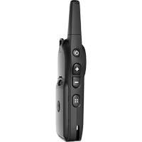 Radio bidirectionnelle Curve avec compatibilit&eacute; Wi-Fi/LMR, Bande FHSS, 10 canaux, Port&eacute;e 300 000 pi² St. Lawrence Industrial & Safety Supply