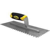 Truelles dent&eacute;es avec prise Ergo-Grip pour lapplication des adh&eacute;sifs St. Lawrence Industrial & Safety Supply