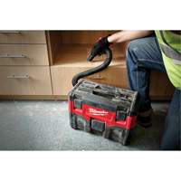 Aspirateur humide/sec M18 (outil seulement), 18 V, Capacit&eacute; 2 gal. St. Lawrence Industrial & Safety Supply