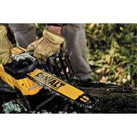 Trousse de tronçonneuse &agrave; moteur sans balai FlexVolt, 16", &agrave; pile, 60 V St. Lawrence Industrial & Safety Supply