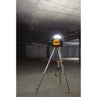 Baladeuse polyvalent sans fil Tool Connect 20V Max, DEL, 5000 lumens, Boîtier en Plastique St. Lawrence Industrial & Safety Supply