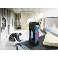 Radio de chantier compacte avec Bluetooth 5.0, Lithium-ion, 18 V St. Lawrence Industrial & Safety Supply