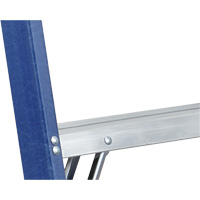 Escabeaux industriels (s&eacute;rie 6300), 4', Fibre de verre, Capacit&eacute; 250 lb, Type 1 St. Lawrence Industrial & Safety Supply