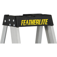 Escabeau industriel tr&egrave;s robuste s&eacute;rie 3400, 4', Aluminium, Capacit&eacute; 300 lb, Type 1A St. Lawrence Industrial & Safety Supply