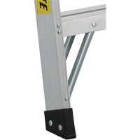 Escabeau industriel tr&egrave;s robuste s&eacute;rie 3400, 4', Aluminium, Capacit&eacute; 300 lb, Type 1A St. Lawrence Industrial & Safety Supply