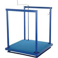 Ergonomic Posi-Crank Platform With Anti-Fatigue Mat, 36" W x 72" D, 500 lbs. Capacity, All-Welded St. Lawrence Industrial & Safety Supply
