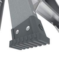 Step Ladder, 6', Fibreglass, 225 lbs. Capacity, Type 2 St. Lawrence Industrial & Safety Supply