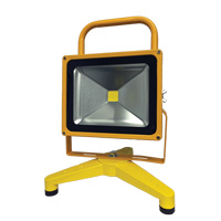 Projecteurs portatifs et rechargeables, DEL, 30 W, 3000 lumens, Boîtier en Aluminium St. Lawrence Industrial & Safety Supply
