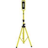 Lampe Beacon Infinity avec tr&eacute;pied et support magn&eacute;tique, DEL, 40 W, 5400 lumens, Boîtier en Plastique/Aluminium St. Lawrence Industrial & Safety Supply