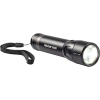 Lampe de poche 5020, DEL, 586 lumens, Piles AAA St. Lawrence Industrial & Safety Supply