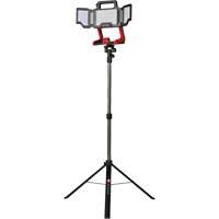 Lampe de travail &agrave; DEL professionnelle &agrave; panneaux pliants lumens sans fil 18V sur tr&eacute;pied, DEL, 3600 lumens St. Lawrence Industrial & Safety Supply